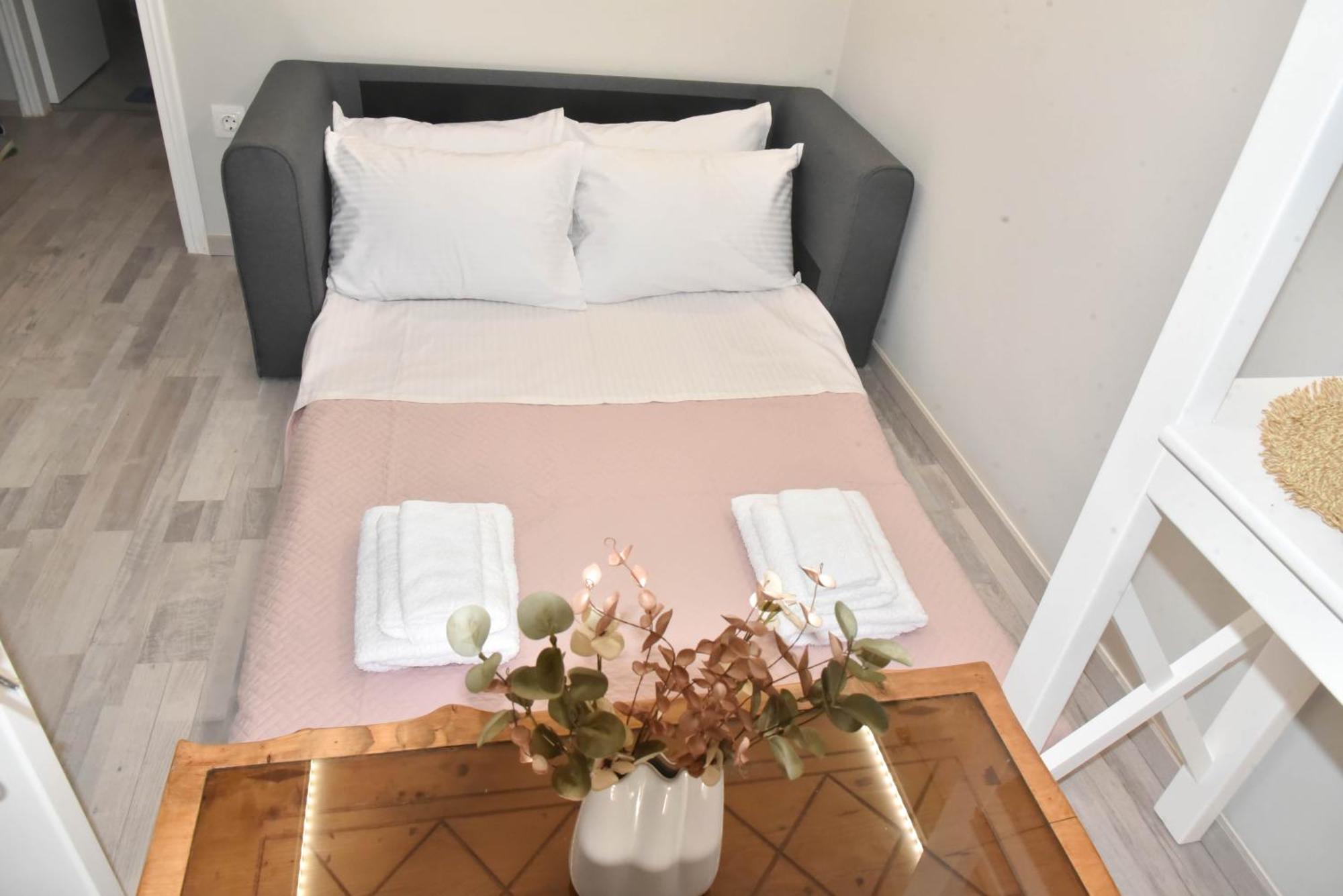 F K Apartments Artemida  Luaran gambar