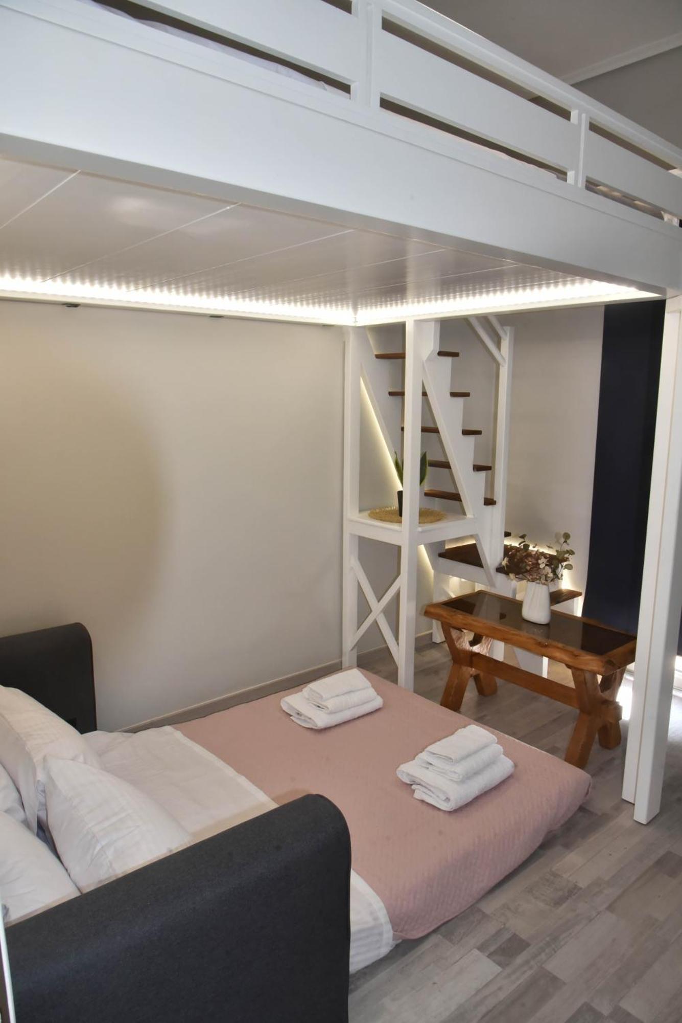 F K Apartments Artemida  Luaran gambar