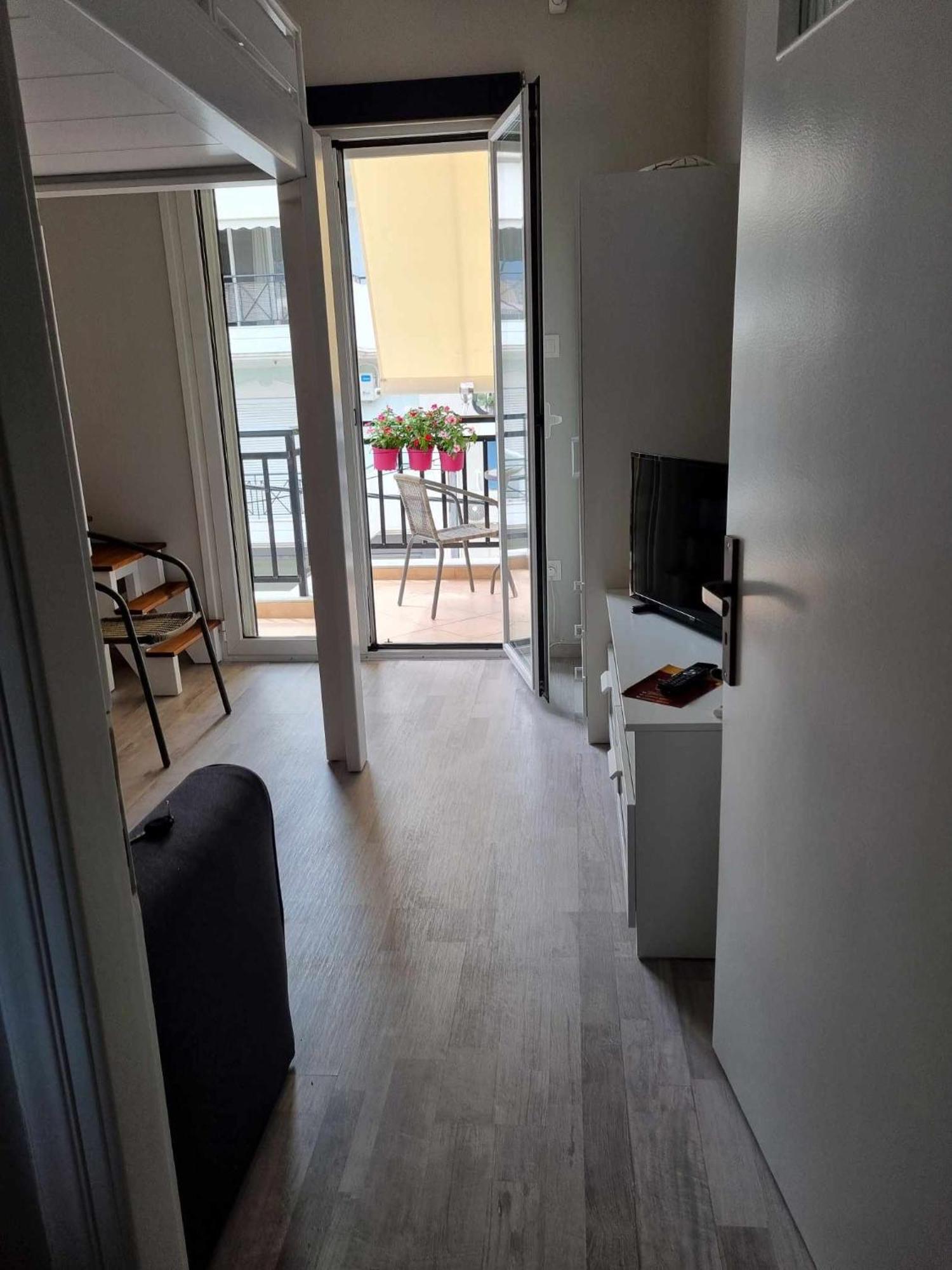 F K Apartments Artemida  Luaran gambar