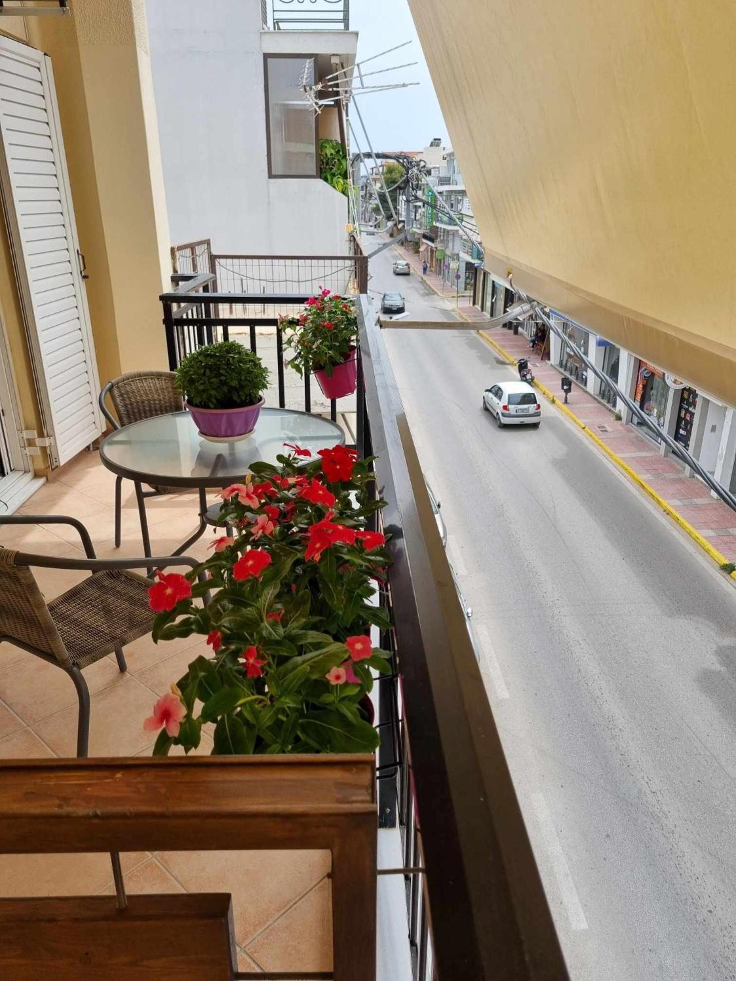 F K Apartments Artemida  Luaran gambar